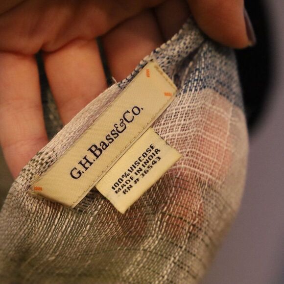 NWOT Gauzy Scarf - Picture 3 of 5